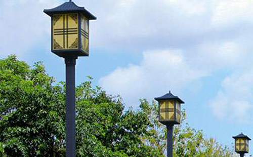 呼图壁庭院灯安装间距与布灯设计全解析